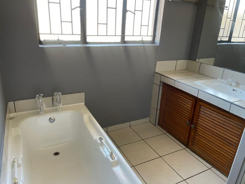 4 Bedroom Property for Sale in Sasolburg Free State